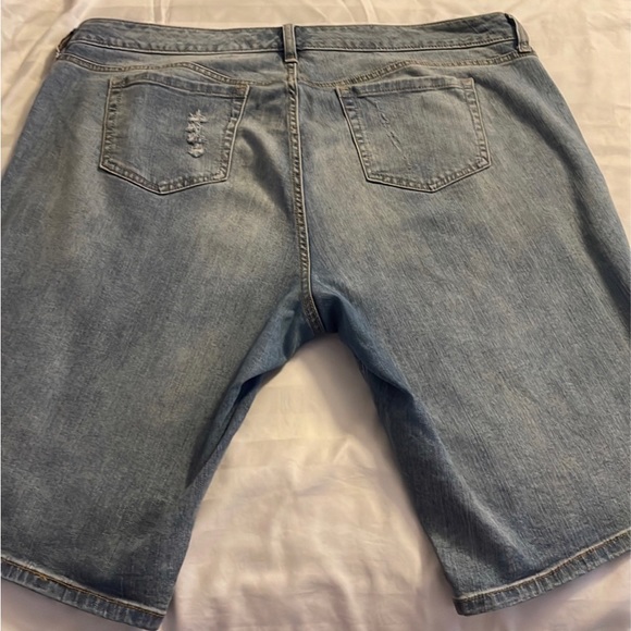 Plus size Blue Jean Shorts - Picture 2 of 5